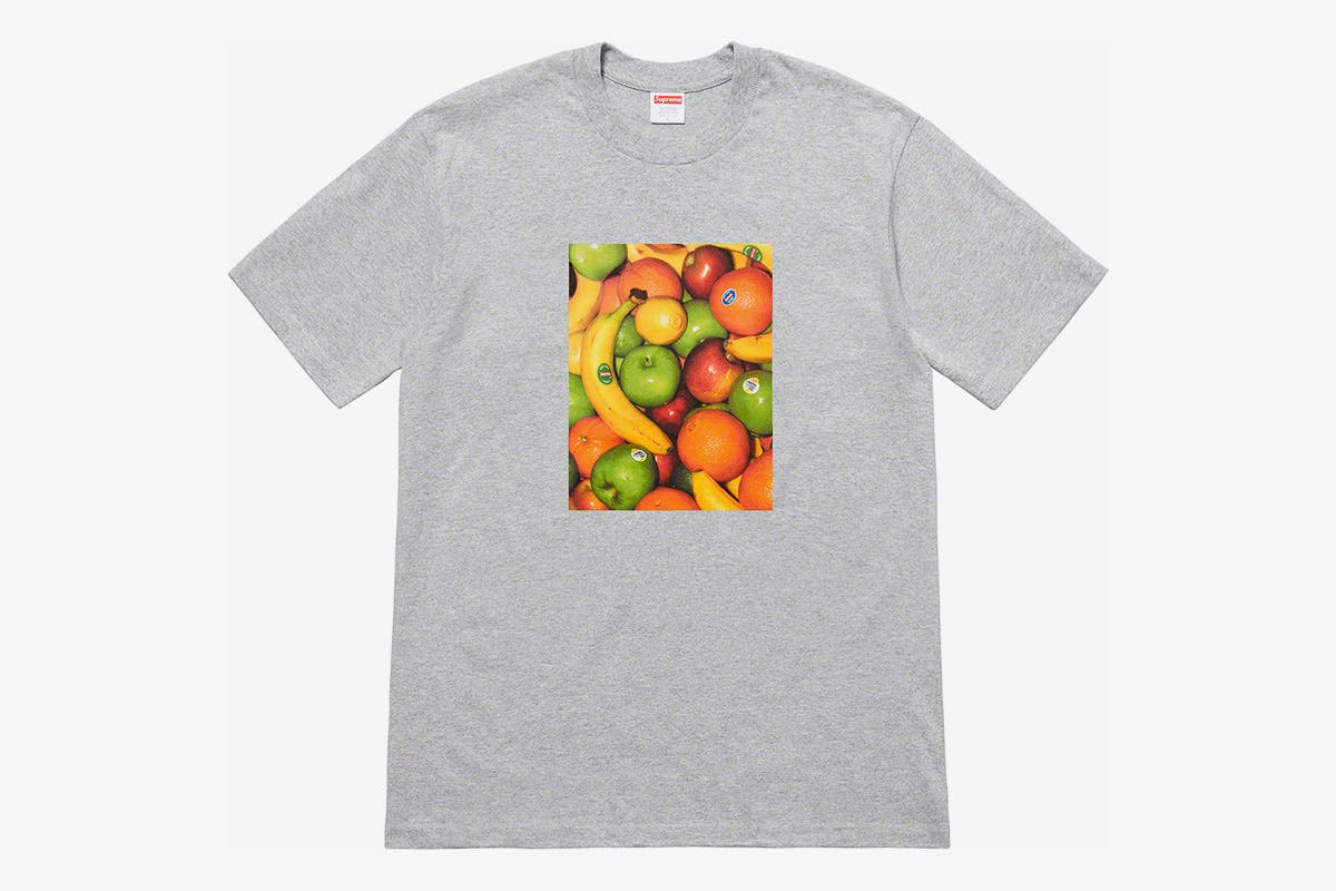 Supreme t shirt ss19 clearance